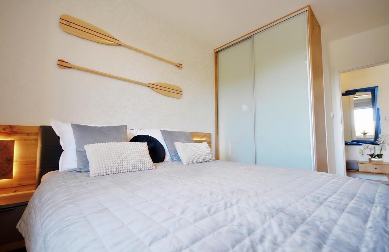 Apartament Dotta Kolobrzeg Ngoại thất bức ảnh